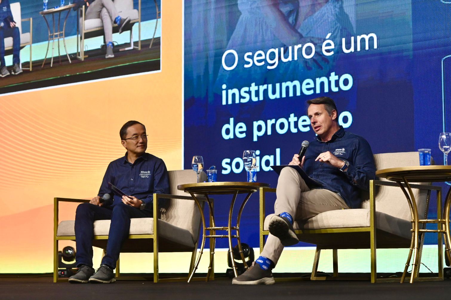 Fábio Morita e Nelson Veiga durante a 1ª Jornada de Transformação no Conec 2025.