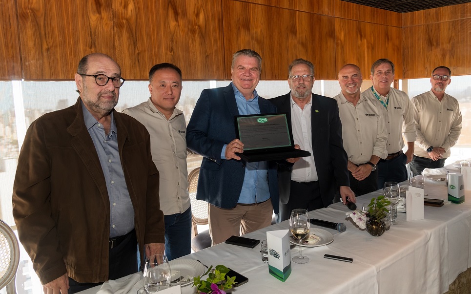 01 – Mesa: Boris Ber, Marcos Kobayashi, José Adalberto Ferrara, Álvaro Fonseca, Marcelo Goldman, Felipe Smith e Alexsandro Priuli