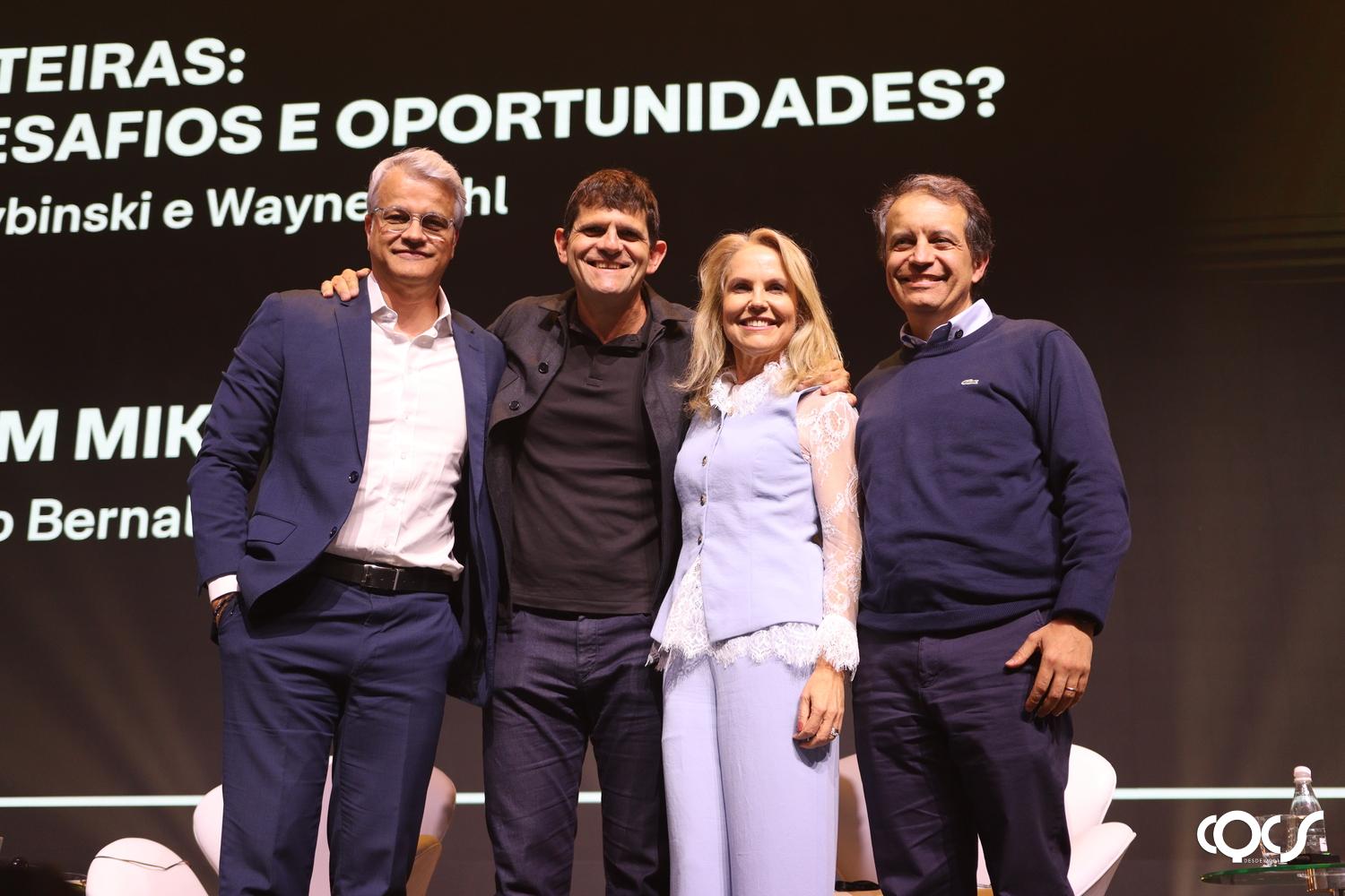 André Lauzana, CEO da XP Seguridade; Breno Gomes, CEO da MetLife; Patrícia Freitas, presidente da Prudential do Brasil; Luciano Soares, Presidente da Icatu Seguros.
